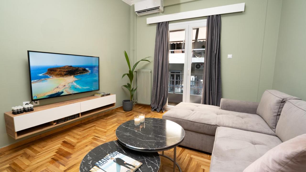 City Center Apt. On A Traffic Free Street Atene Esterno foto